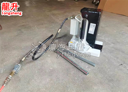 氣動(dòng)爪式千斤頂實(shí)物拍攝