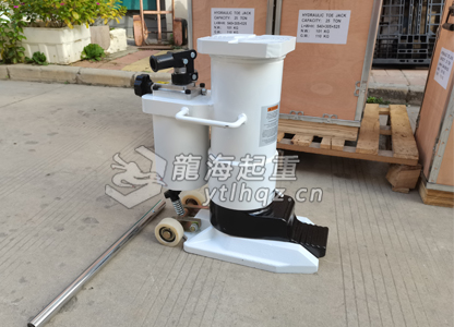 低位爪式千斤頂