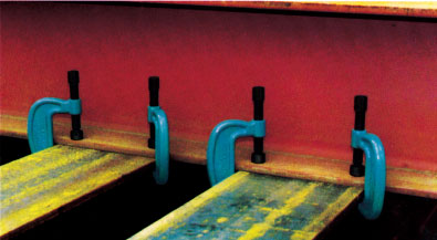 NETSUREN HS型螺旋式鋼板鉗吊裝示意圖