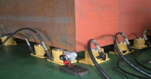 SUNRUN S型分離式液壓千斤頂使用案例